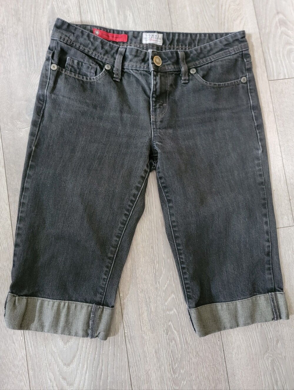 Tommy Hilfiger "Christine Flare Fit" Shorts